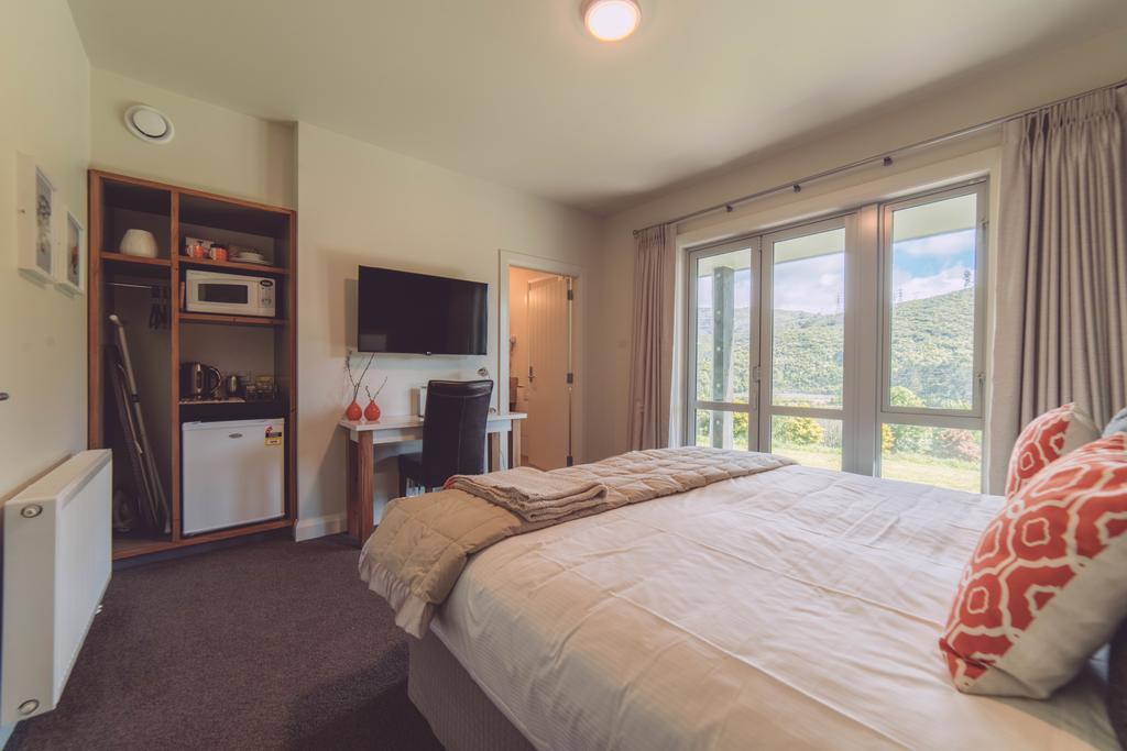 Silverstream Retreat Lower Hutt Eksteriør billede